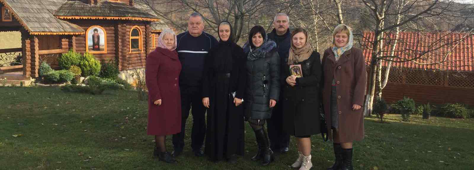 По святих місцях